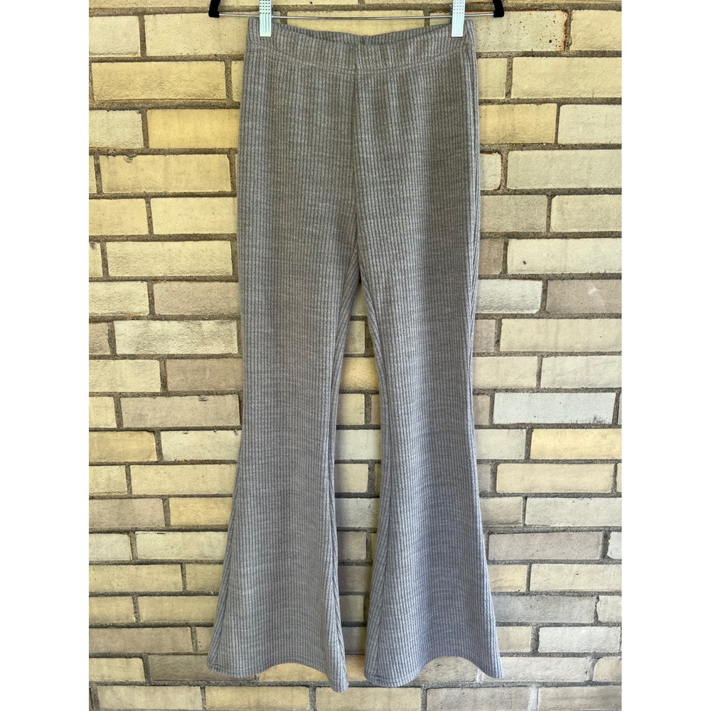 American Eagle Gray Ribbed Knit High Waisted Flare Pants Sweatpants Size Small